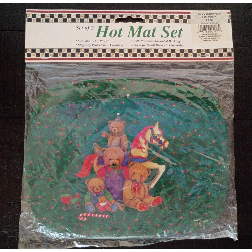 NIP 2 Pc Metal Hot Mat Set Pot Mats Christmas Teddy Bears Toys Red Green Holiday